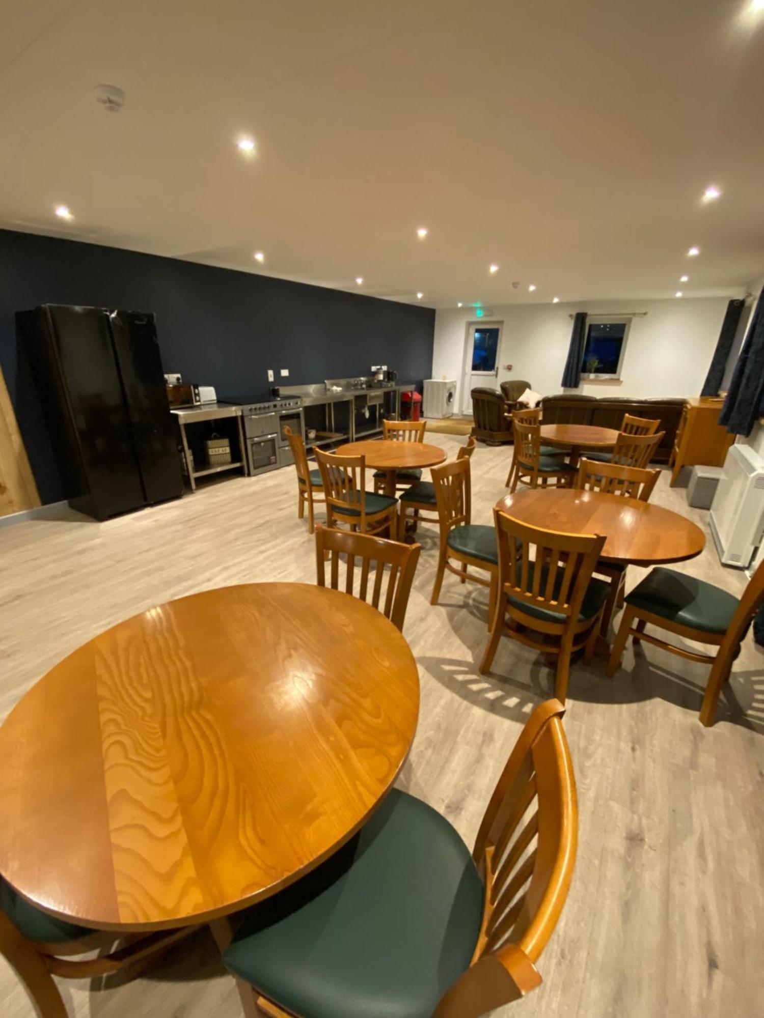 Luxury Cosy Carriage With Electric Private Hot Tub Apartment Hereford Bagian luar foto